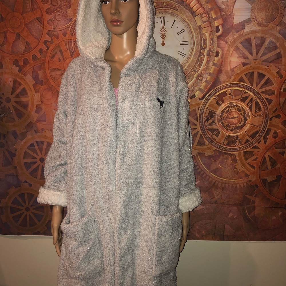 Victoria's Secret Cream Hooded Robe